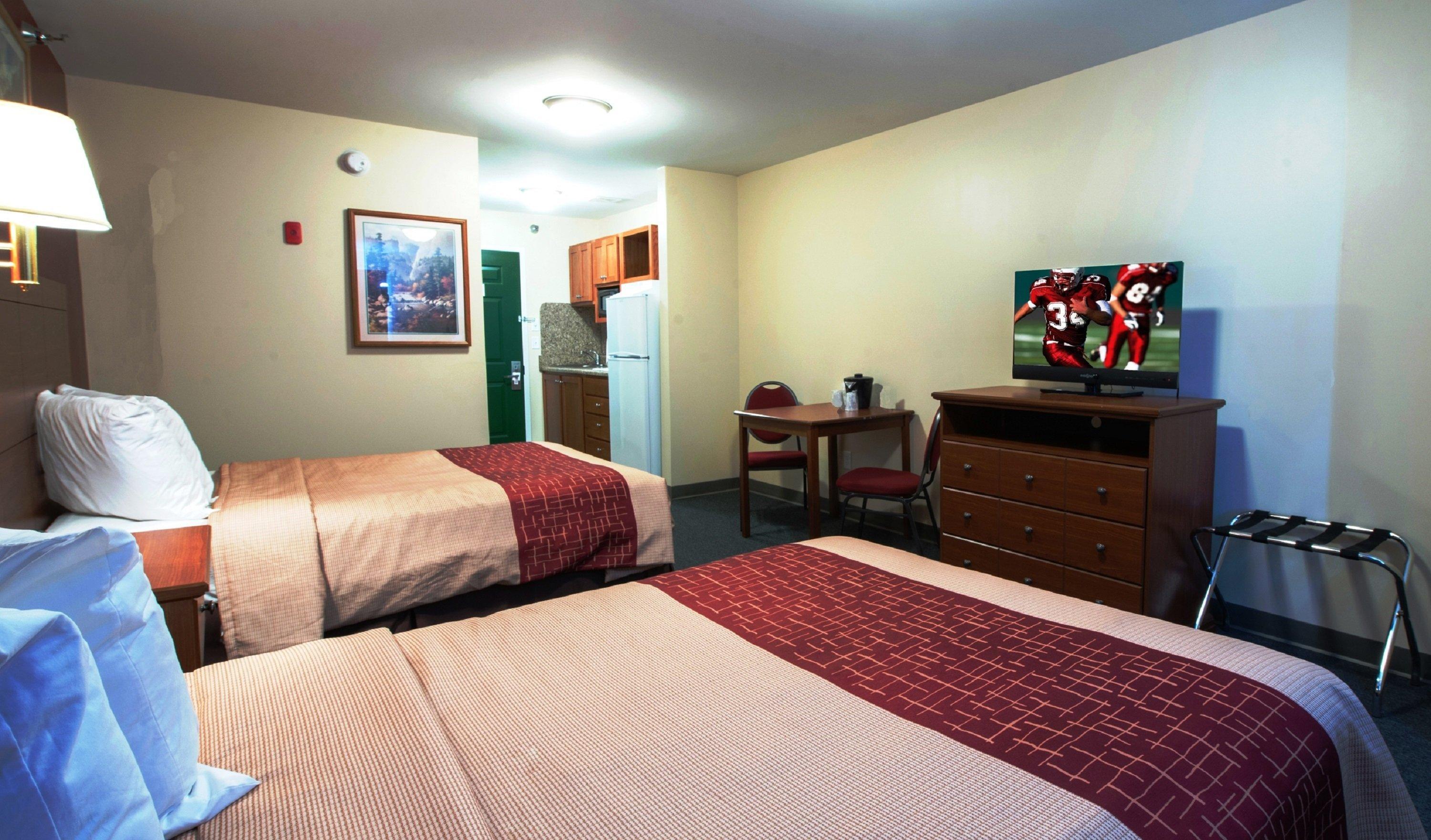 Red Roof Inn & Suites Dickinson Exterior photo